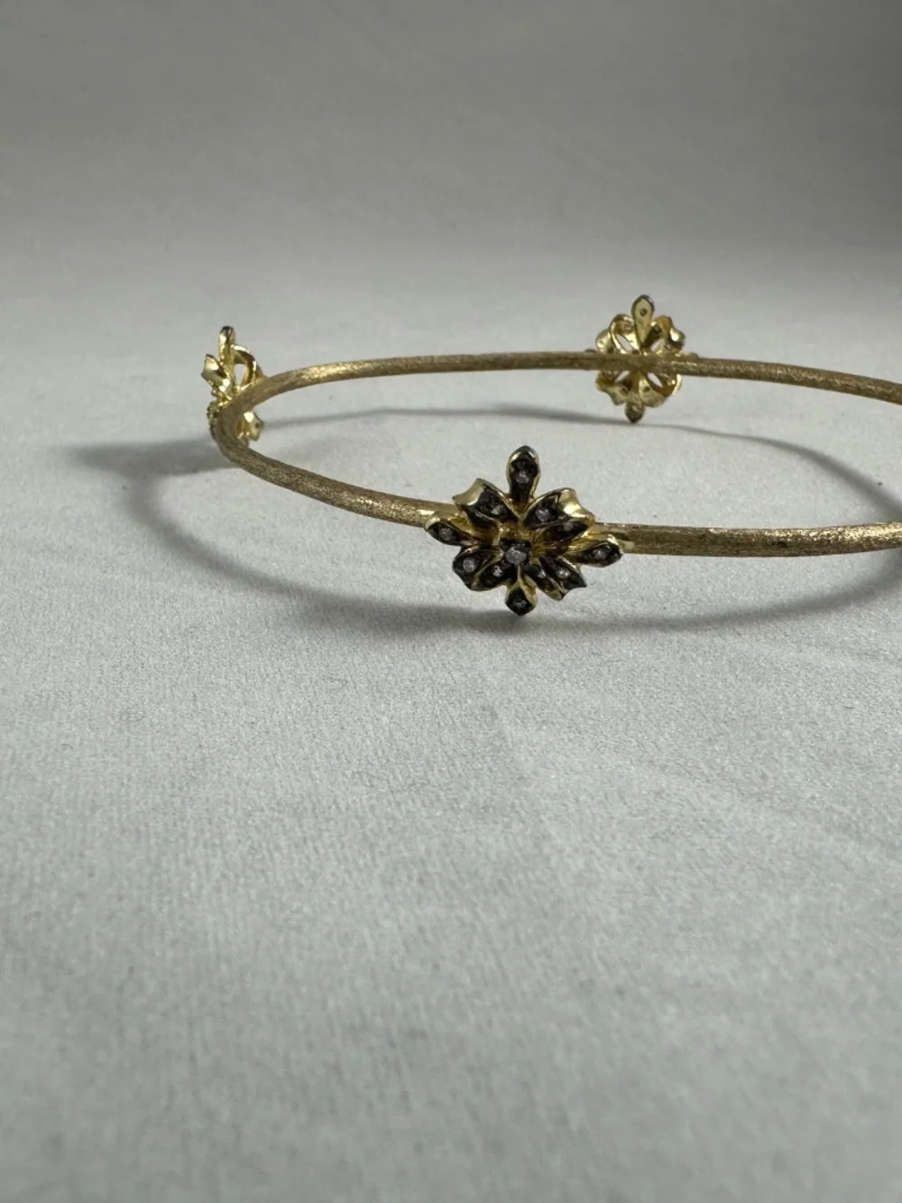 Vintage Style Bangle – 4 Pavé Crystal Floral Station Accent Bracelet